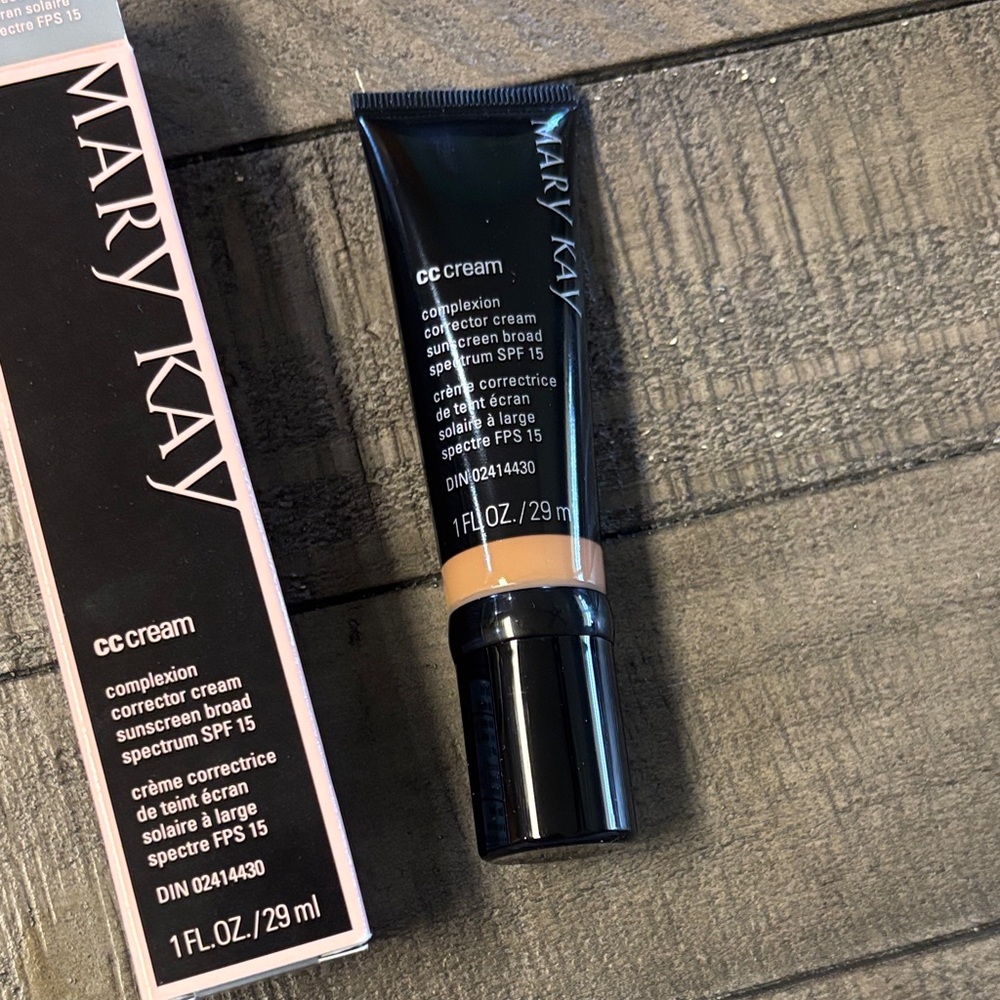 Mary Kay CC Cream Broad Spectrum SPF 15 Color Deep